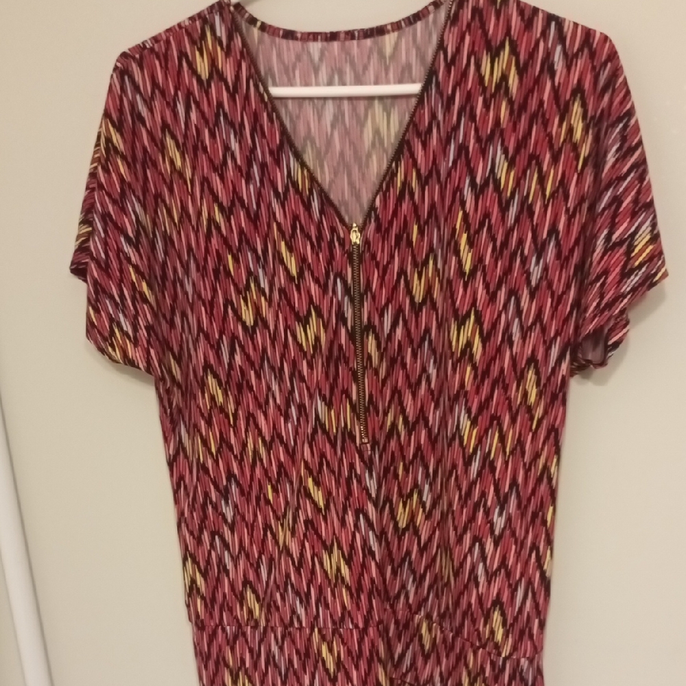 Vince Camuto Pink Abstract Blouse - Gold Crown Zipper - Size L
